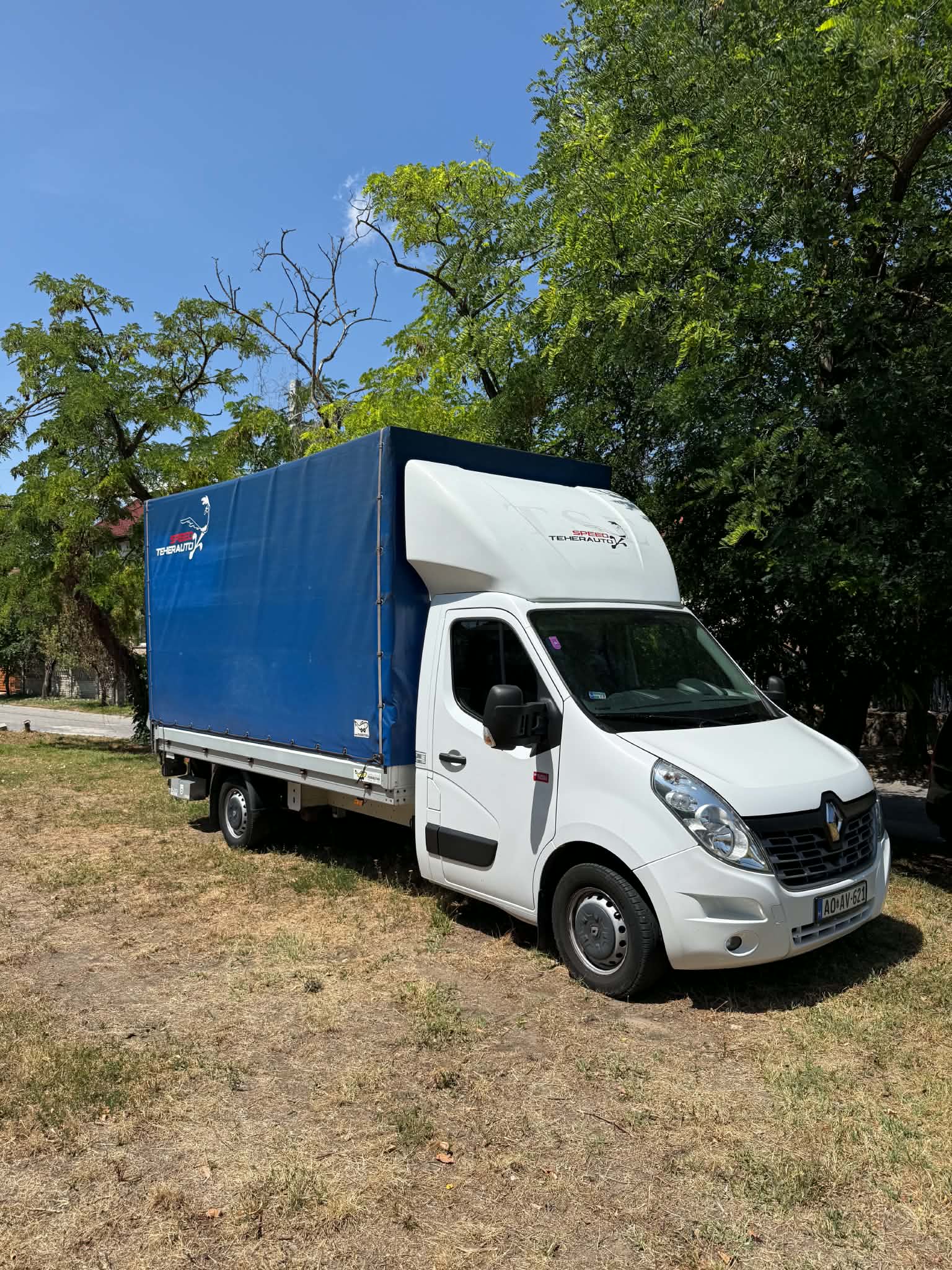 Zsolnai Transport furgon